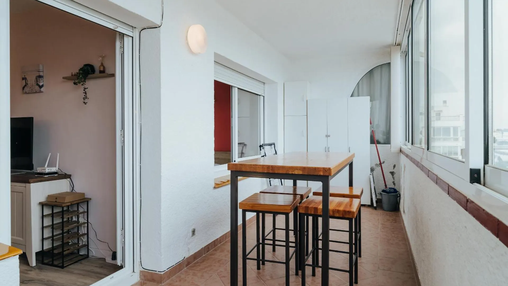 Apartment Welcs Apartamento 193 Emp Con Vistas Al Canal Empuriabrava Spain