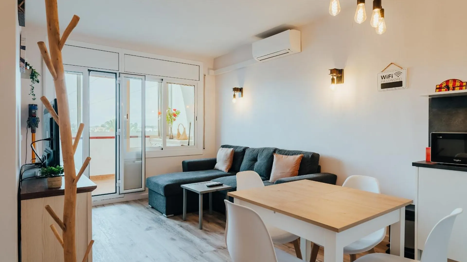 Welcs Apartamento 193 Emp Con Vistas Al Canal Empuriabrava Apartment
